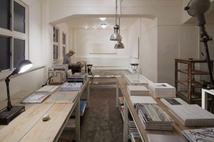 石川奈緒美　森岡書店での展示風景